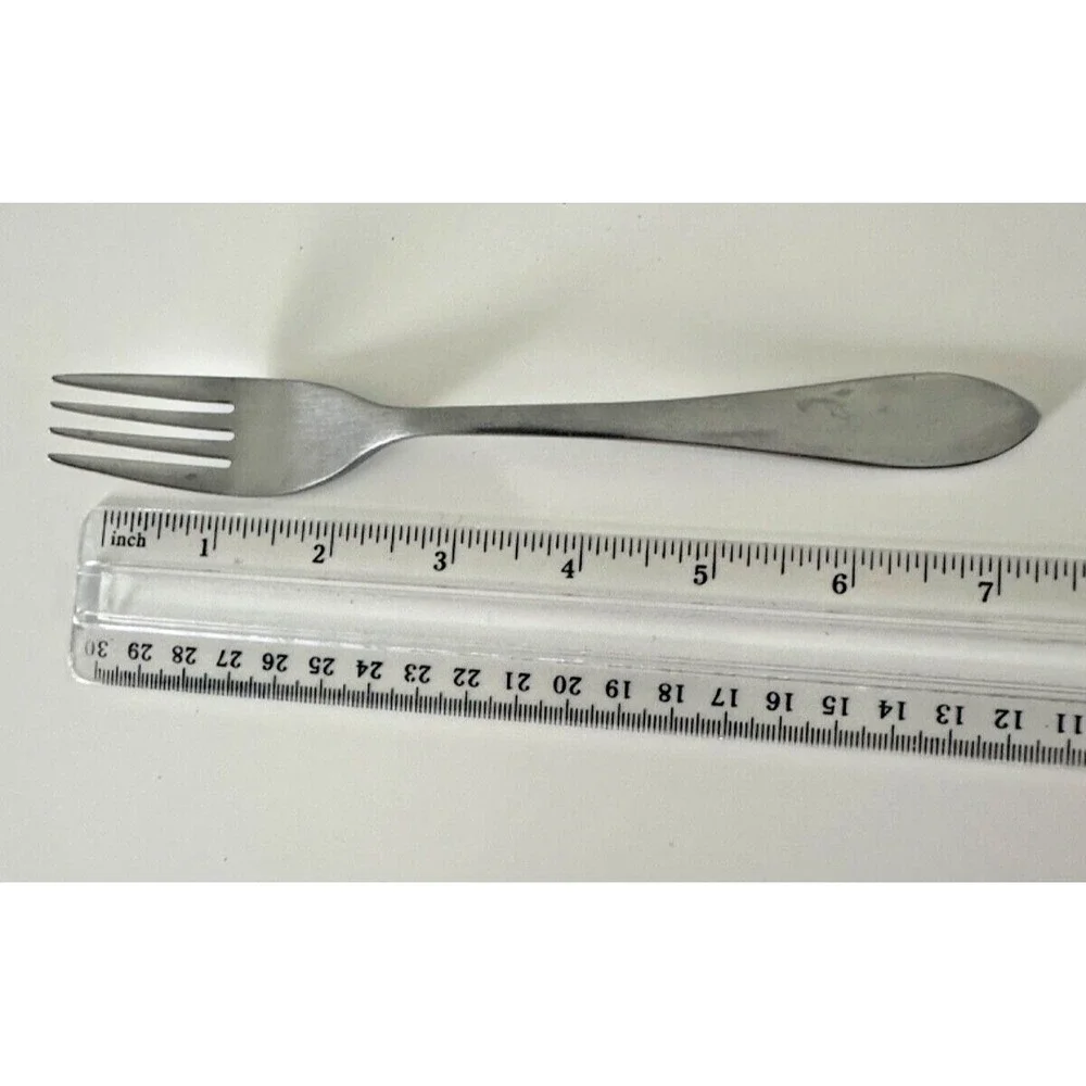 Robert Welch MERIDIAN SATIN‎ Salad Dessert Fork Stainless Flatware Replacement